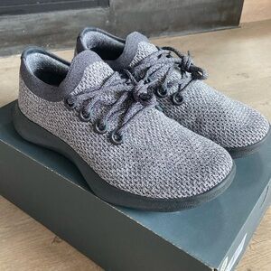 Allbirds Mens Tree Runners - size 11
